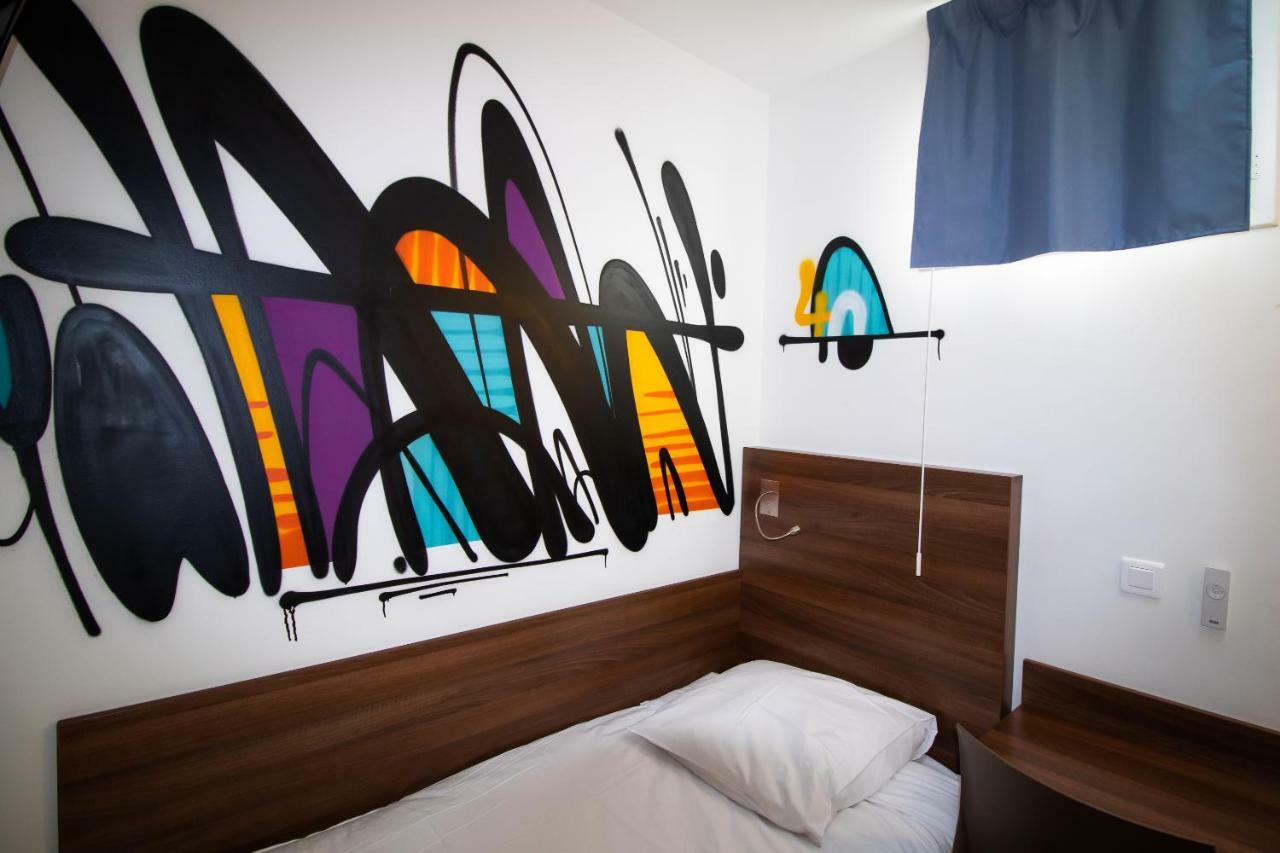 Hotel Le Pastel Toulouse Exterior foto